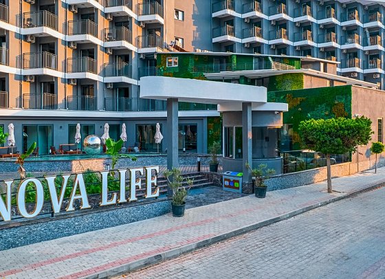 Nova Life Hotel