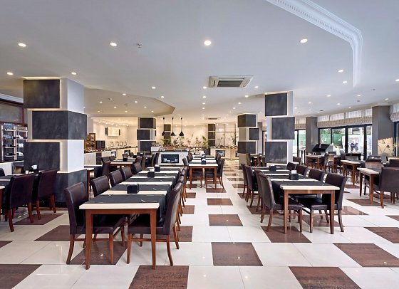 Kaila City Hotel