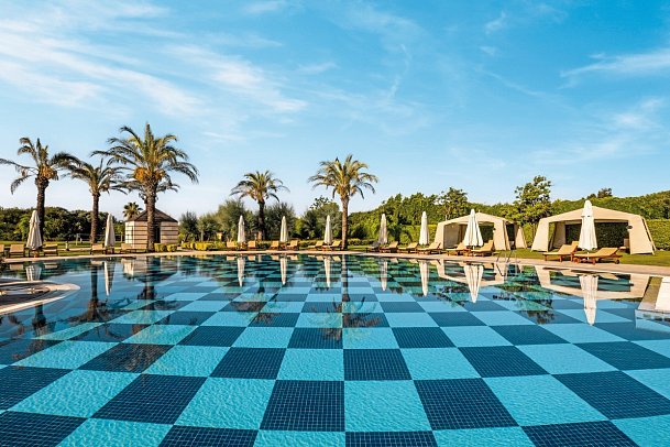 Kempinski Hotel The Dome