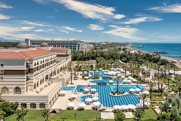 Kempinski Hotel The Dome