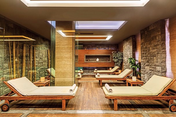 Kempinski Hotel The Dome