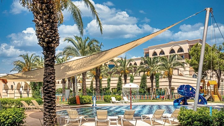 Kempinski Hotel The Dome