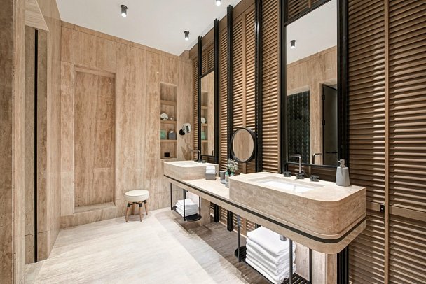 Regnum The Crown - Motivbild Beispiel Bad Amber Lagoon Suite (Zimmercodierung WB4)