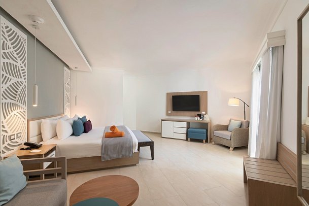 Wyndham Alltra Samaná - Wohnbeispiel Premium Juniorsuite Gardenview (Zimmercodierung JB1)