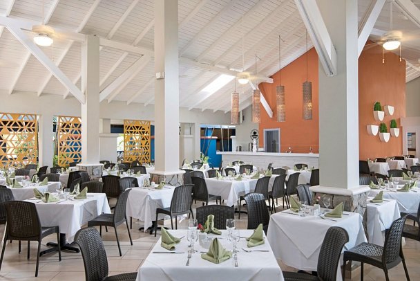 Wyndham Alltra Samaná