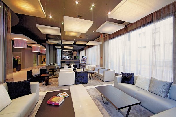 Attica 21 Barcelona Mar