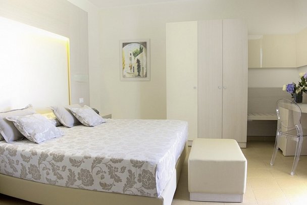 Riva Marina Resort - Wohnbeispiel Suite (Zimmercodierung WB1)