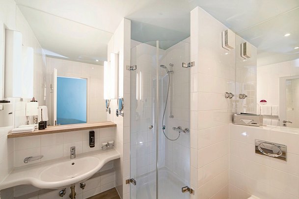 ABION Spreebogen Waterside Hotel Berlin - Wohnbeispiel Doppelzimmer Standard (Zimmercodierungen DG1 & DG3)