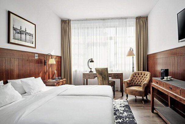 ABION Spreebogen Waterside Hotel Berlin - Wohnbeispiel Deluxe Maritim Zimmer (Zimmercodierung DD1)