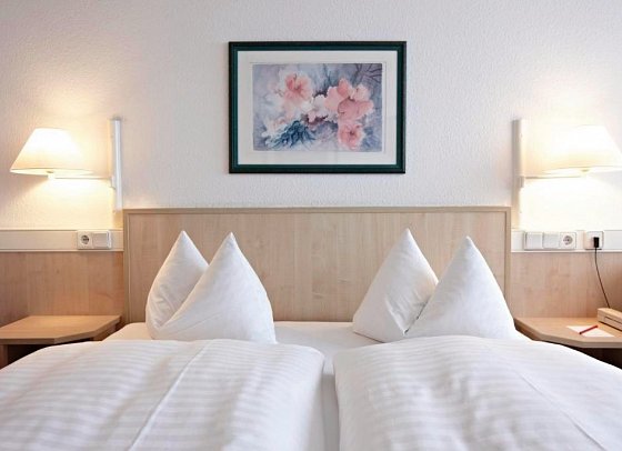 IntercityHotel Schwerin - Wohnbeispiel Doppelzimmer Standard (Zimmercodierungen DG1 & DC1)