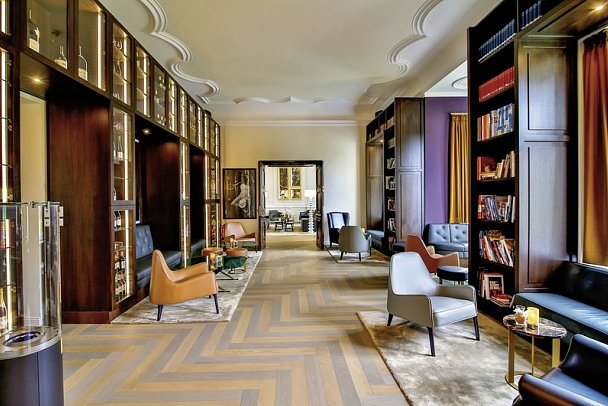 SCHLOSS Fleesensee - Wine & Book