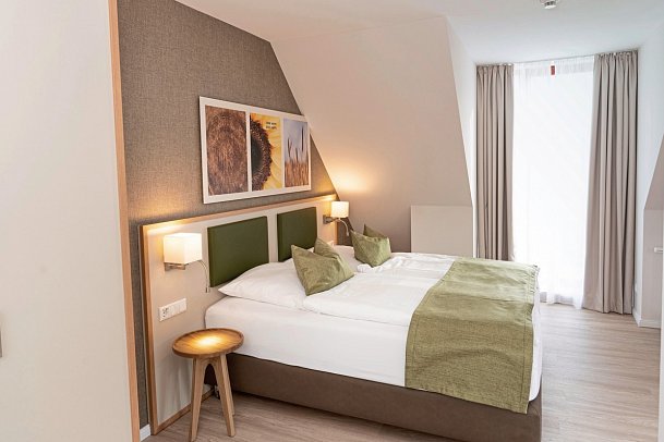 BEECH Resort Plauer See - Wohnbeispiel Komfortzimmer Walddorf oder Schilfdorf (Zimmercodierungen DB1, DF1 & DC1)