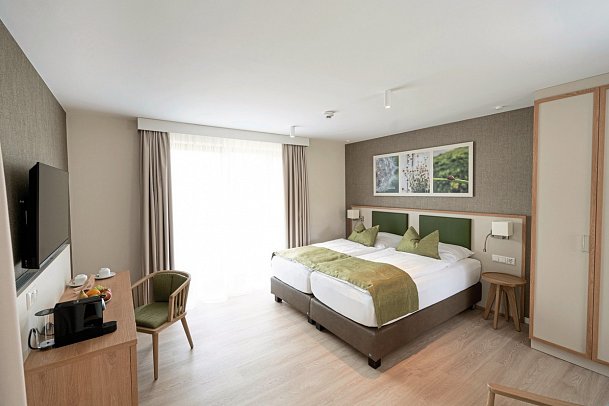 BEECH Resort Plauer See - Wohnbeispiel Verandazimmer Terrasse Walddorf oder Schilfdorf (Zimmercodierungen DB3, DB4 & DC2)