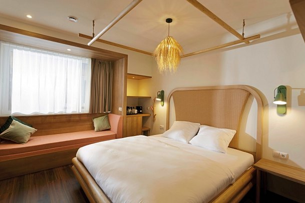 Tropical Islands OHANA Lodges - Wohnbeispiel OHANA Doppelzimmer Komfort PLUS Deluxe