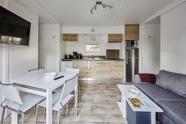 Tropical Islands Woodland Homes - Wohnbeispiel 4er Woodland Home (Zimmercodierung BB2)