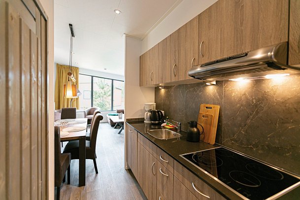 Tropical Islands Woodland Homes - Wohnbeispiel 4er Woodland Home (Zimmercodierung BB2)