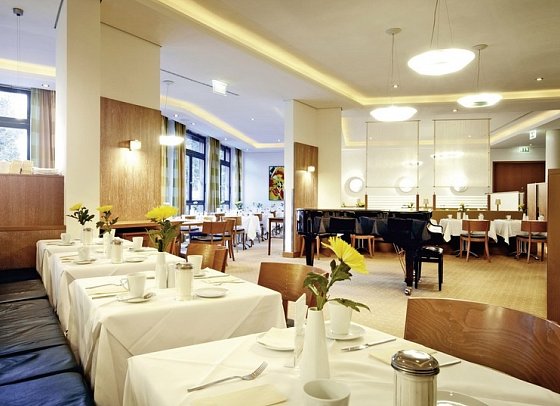 Hotel Esplanade Resort & Spa