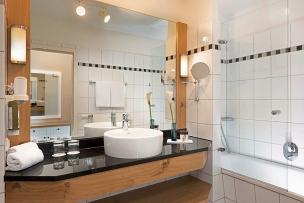 Precise Resort Marina Wolfsbruch - Wohnbeispiel Doppelzimmer (Zimmercodierungen DB1 & DC1)