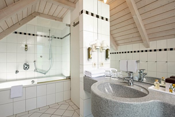 Precise Resort Marina Wolfsbruch - Wohnbeispiel Appartement 2 Schlafzimmer (Zimmercodierung OB1)