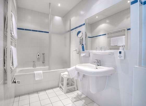 Hotel Döllnsee-Schorfheide - Wohnbeispiel Doppelzimmer Comfort (Zimmercodierung DB3)