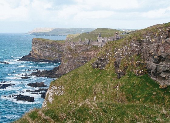 Höhepunkte rund um Belfast (ab/bis Dublin) - Dunluce Castle