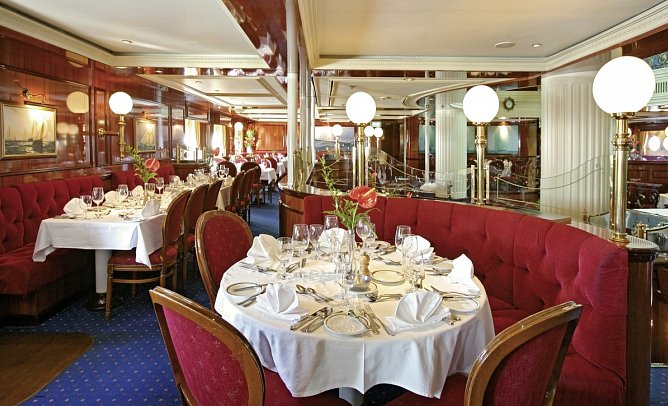 Royal Clipper