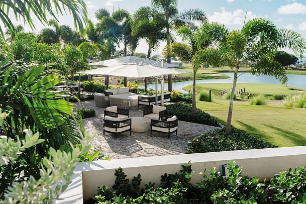 Apes Hill Barbados - The 20th Hole Restaurant