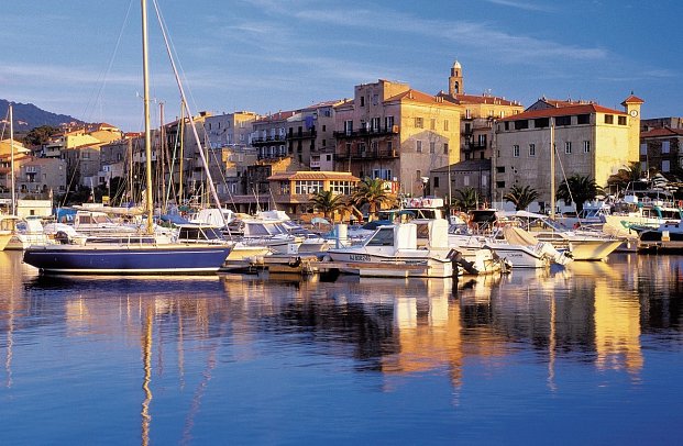 Korsika - ein Gebirge im Meer - Propriano