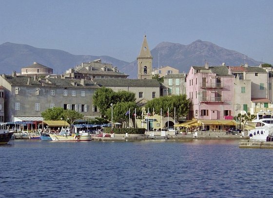 Korsika - ein Gebirge im Meer - St-Florent