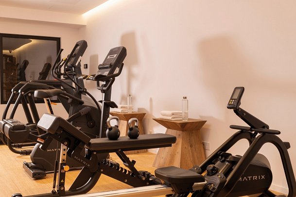 Les Regalia Hotel & Spa
