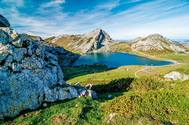 Zauberhafte Natur und reizvolle Städte Nordspaniens - Covadonga-Seen, Picos de Europa
