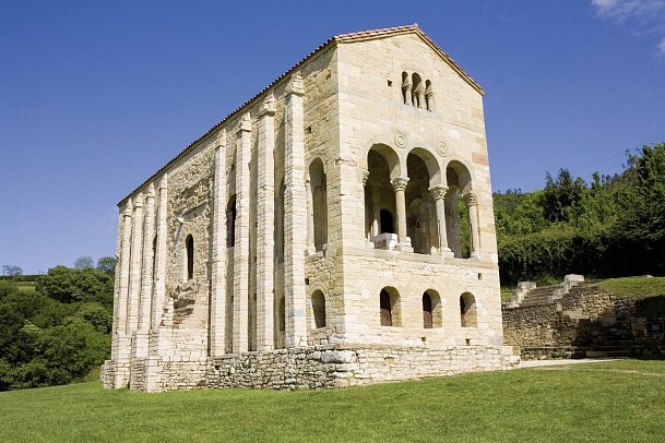 Zauberhafte Natur und reizvolle Städte Nordspaniens - Oviedo