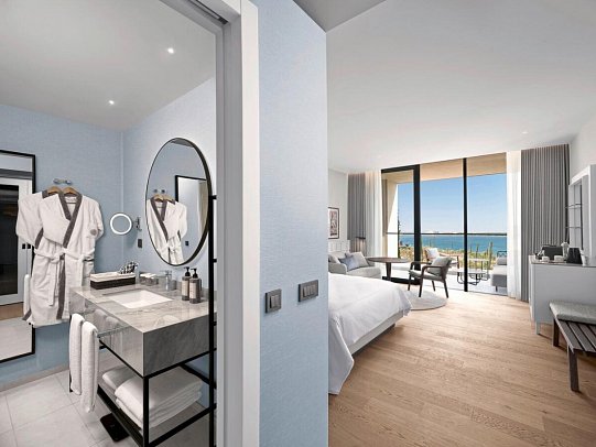 Akra Didim - Wohnbeispiel Familien Deluxe Suite Meerblick (Zimmercodierung WIM)
