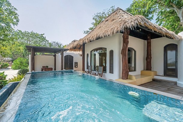 Paradee Resort - Wohnbeispiel Beachfront Pool Villa (Zimmercodierung VBO)