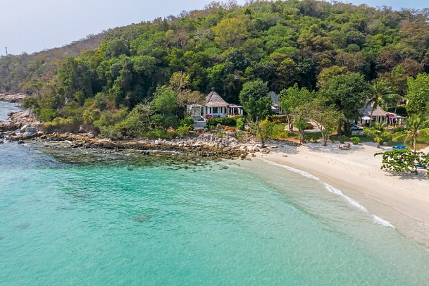 Paradee Resort - Wohnbeispiel Beachfront Pool Villa 101 und 102 (Zimmercodierung VXO)