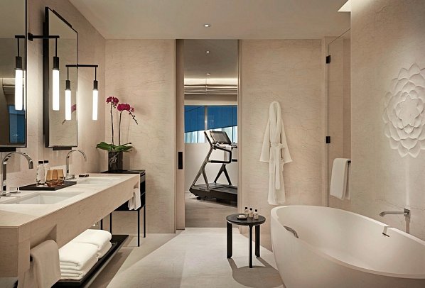 Park Hyatt Bangkok - Ambassador Suite Bathroom