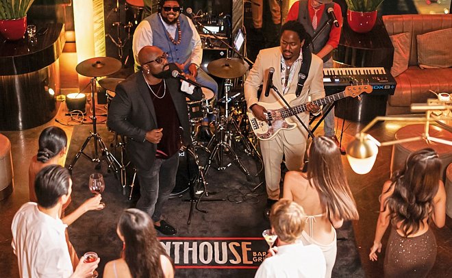 Park Hyatt Bangkok - Penthouse Cocktail Bar