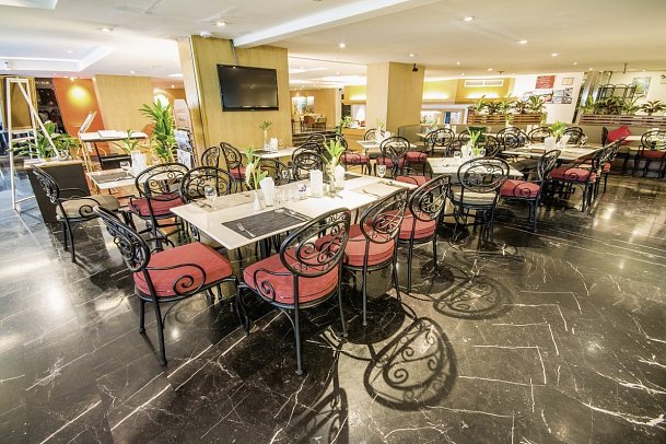 Tai-Pan Hotel Bangkok - Restaurant 