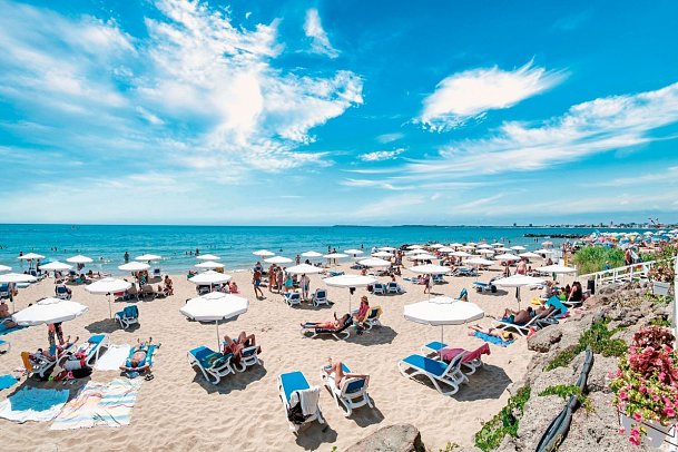 Premier Fort Beach
