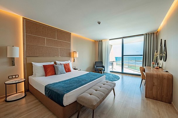 Wave Resort - Wohnbeispiel Doppelzimmer seitl. Meerblick (Zimmercodierungen DBN & DCN)