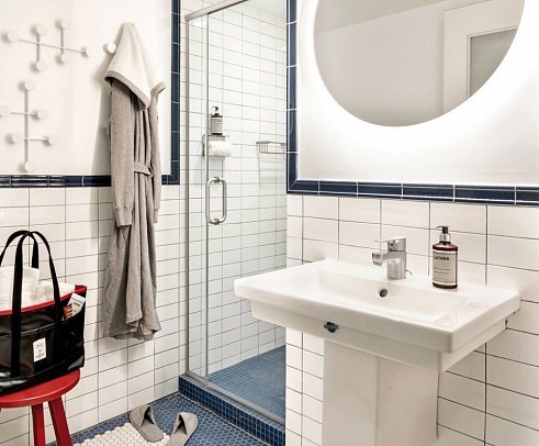 The Revolution Hotel - Wohnbeispiel Shared Bath Suite