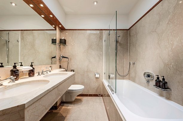 Parkhotel Bremen - Beispiel Bad Doppelzimmer Klassik (Zimmercodierung DB2)