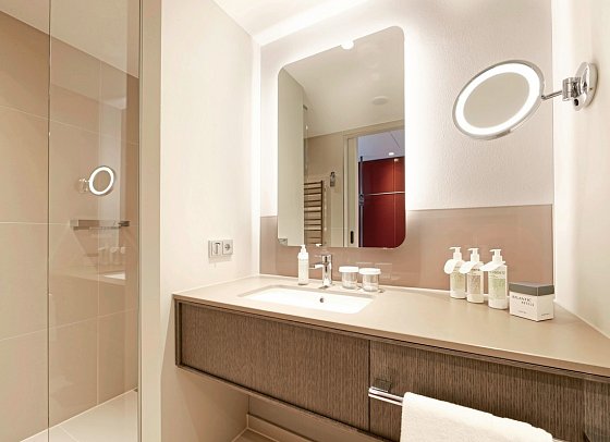 ATLANTIC Grand Hotel Bremen - Wohnbeispiel Doppelzimmer Komfort (Zimmercodierungen DF1 & DC1)