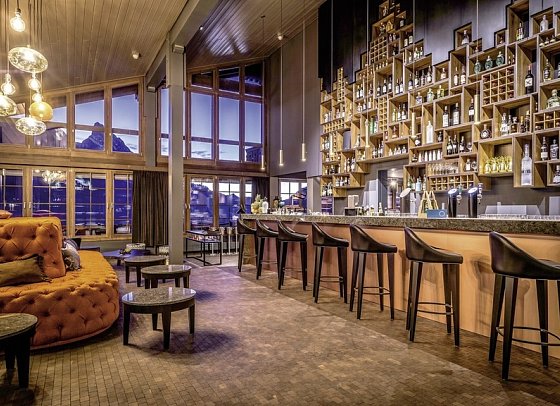 HUUS Gstaad Hotel