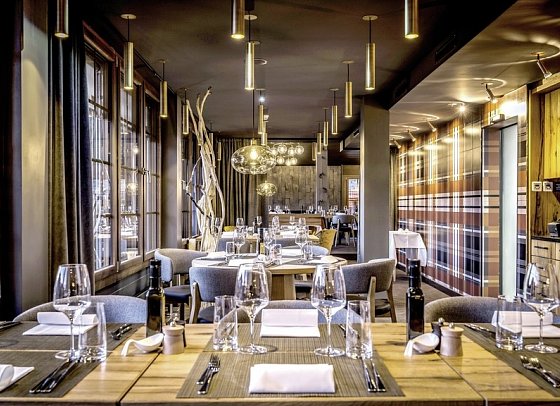 HUUS Gstaad Hotel