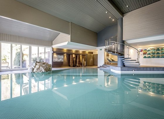 HUUS Gstaad Hotel