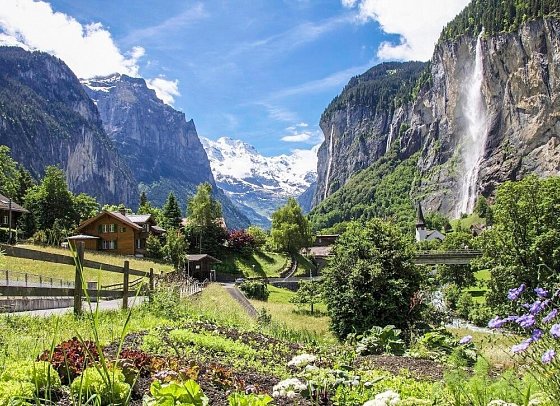 Erlebnisreise Berner Oberland - Bergferien in der Jungfrauregion - Staubachfall bei Lauterbrunnen
