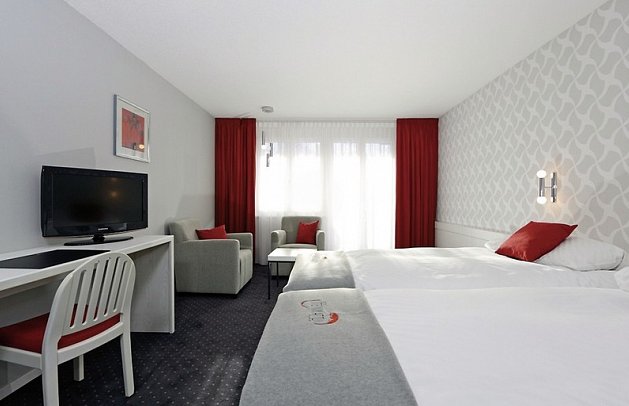 Hotel Steinmattli - Wohnbeispiel Doppelzimmer Nord (Zimmercodierungen DG1, DG2 & DG3)