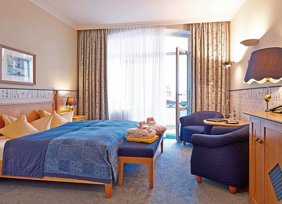 Inselhotel VierJahresZeiten - Wohnbeispiel Doppelzimmer Balkon (Zimmercodierung DB2)