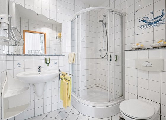 Inselhotel VierJahresZeiten - Beispiel Bad (Zimmercodierungen DB1 & DB2)